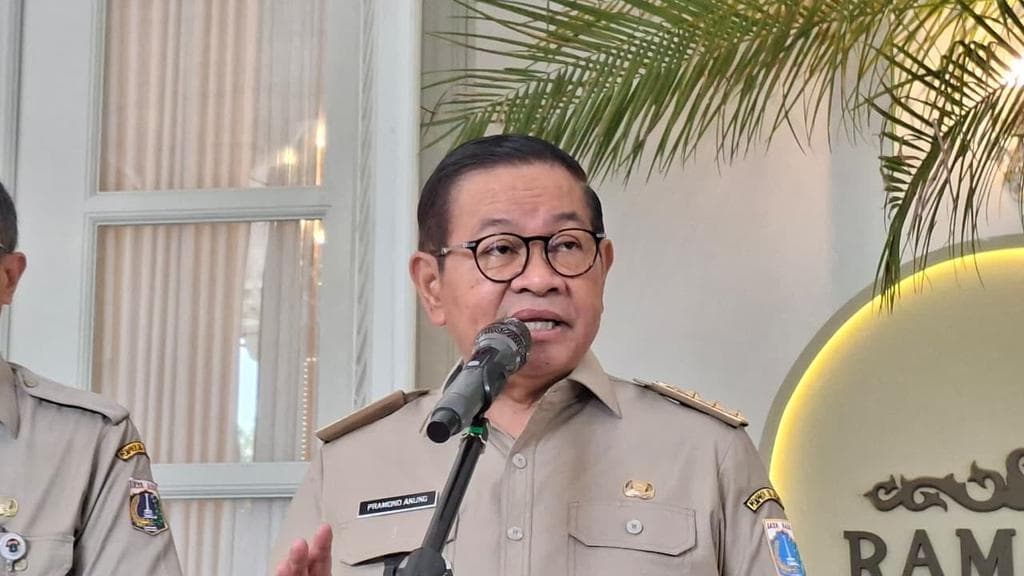 Lebaran 2026: Dari Istiqlal ke Balai Kota, Bagaimana Pramono Anung Menjaga Tradisi di Tengah Seruan Kesederhanaan?