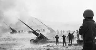 Ketika Medan Tempur Tak Lagi Berbatas Darat: Evolusi Strategi Militer di Era Digital