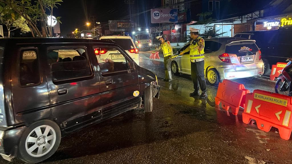 Mengurai Simpul Macet di Jalinbar Pringsewu: Dampak Arus Balik Lebaran yang Mengubah Dinamika Kota