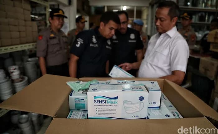 Panel Pengawasan: Polda Metro Jaya Bergerak Cepat Jaga Stok Masker Tetap Aman